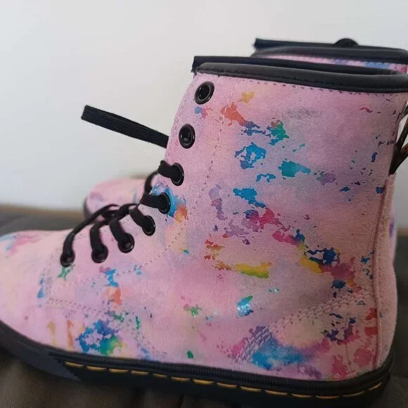 NWT SIZE 6 Dr. Martens Women's Sheridan 'Pink Rainbow Burst' Boots - Picture 2 of 10
